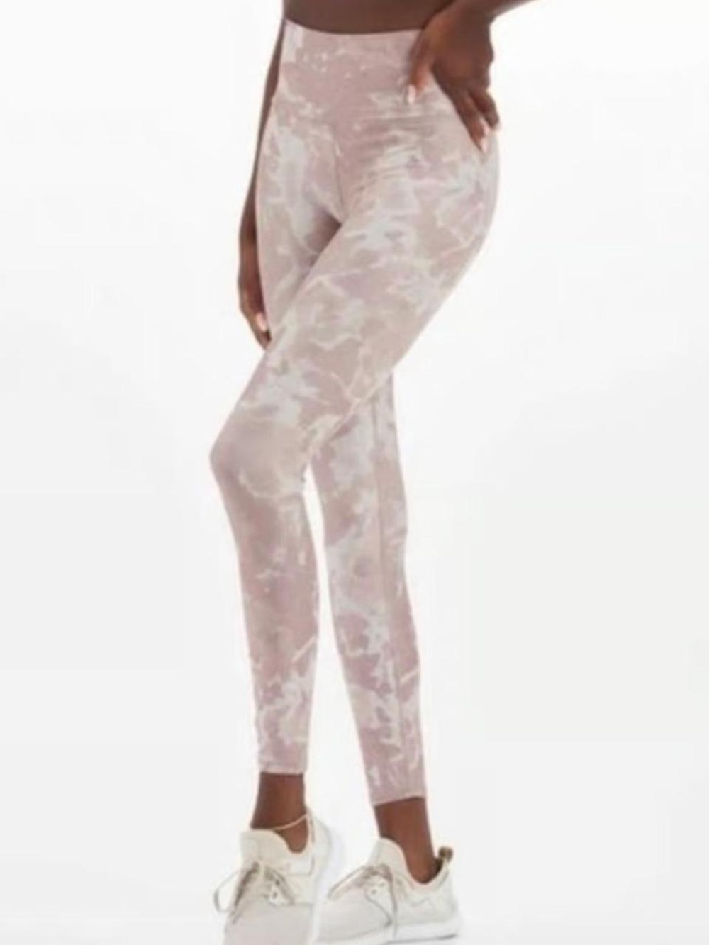 Vuori Pink Camo High-Rise Leggings